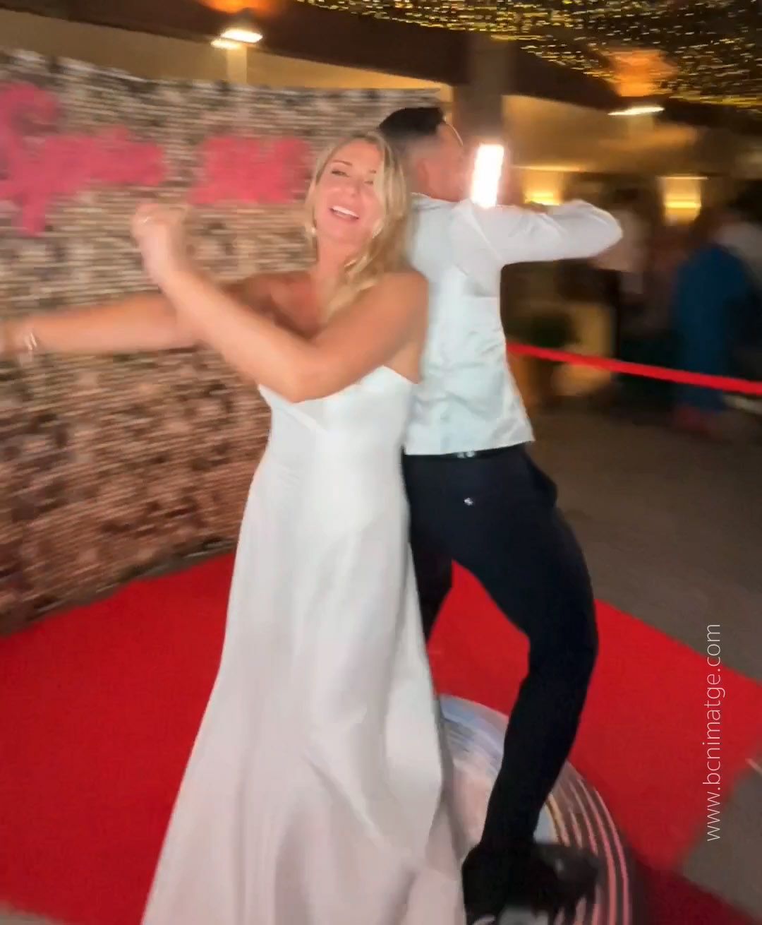 Fotomaton 360 bodas :: boda restaurate barcelona :: Videomaton 360